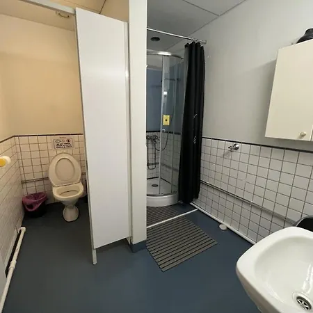 Office House Services 653 *